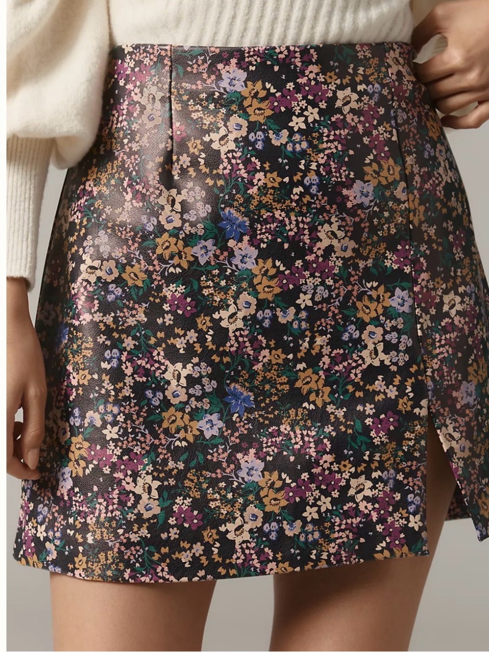 Maeve Anthropologie women’s 8 faux leather side slit floral micro mini skirt new